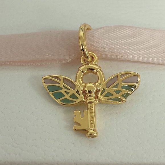 Pandora Harry Potter Winged Key Pendant/Charm - Picture 1 of 5